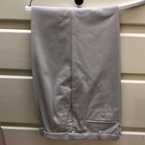 Savane size 38 x 32 cuffed khaki pants- VVGUC